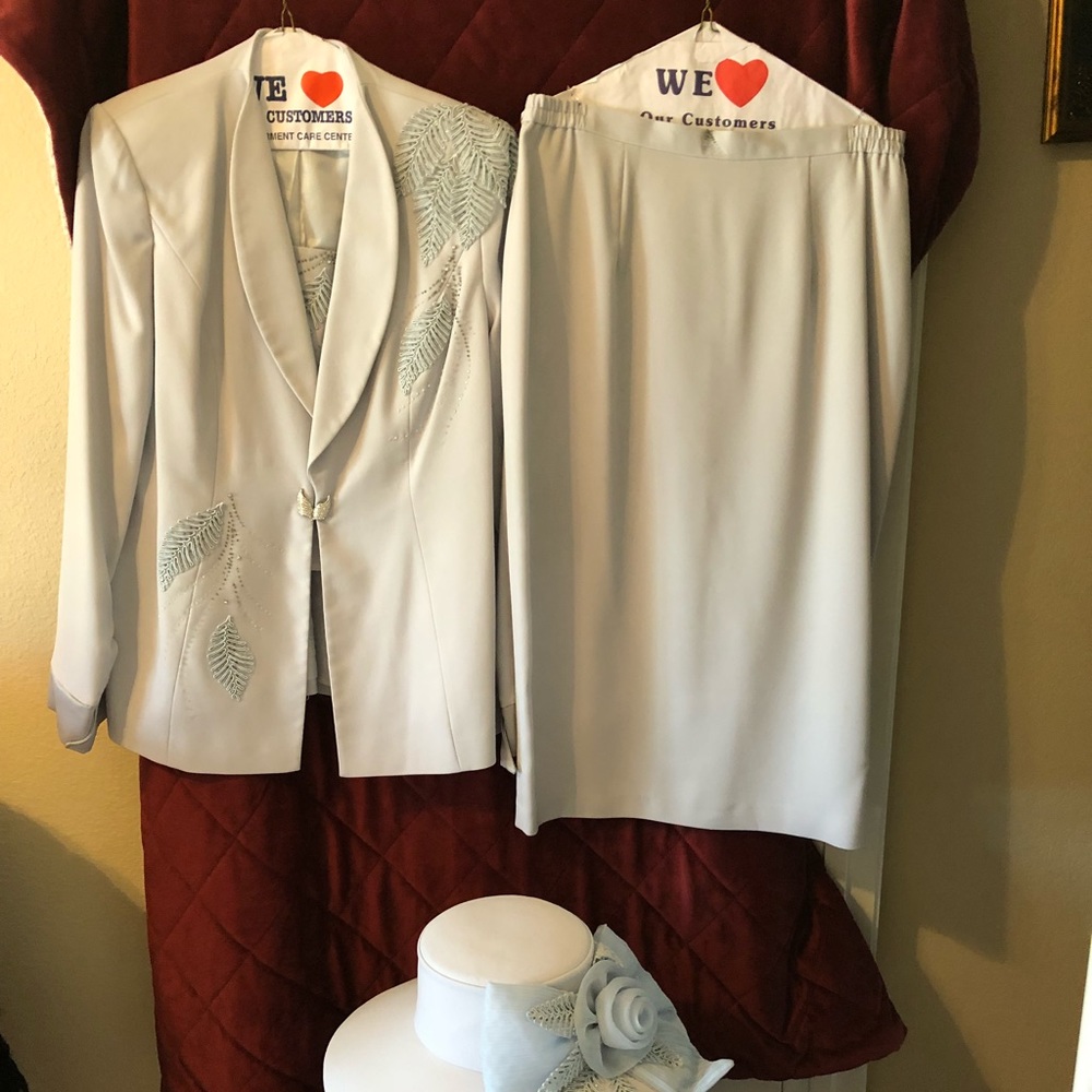 Ben Marc ladies suit
